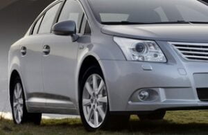 Toyota Avensis T270